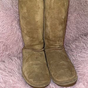 Bearpaw Boots